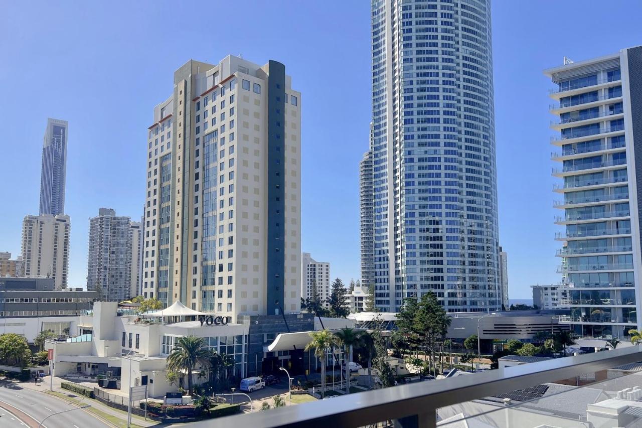 Apartamento E.S. Surfers Paradise Gold Coast Exterior foto